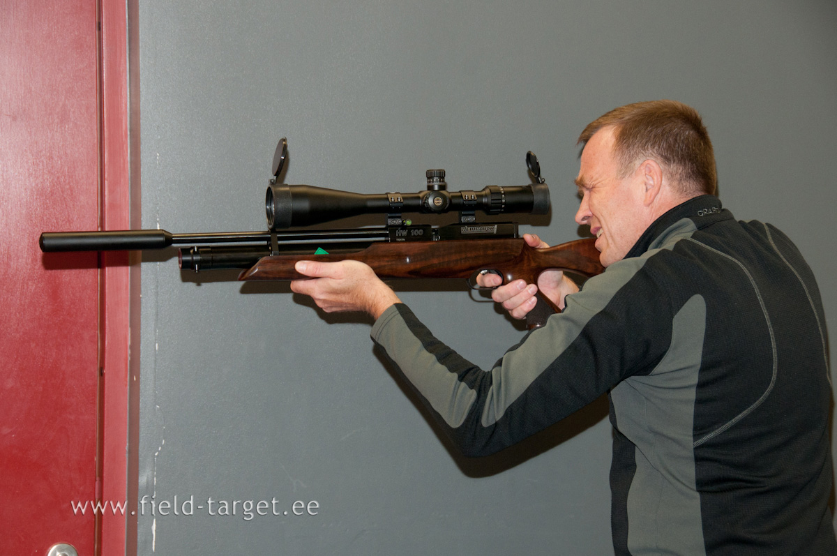 Ühest suruõhuga laadimisest saab ca 120 täpset lasku